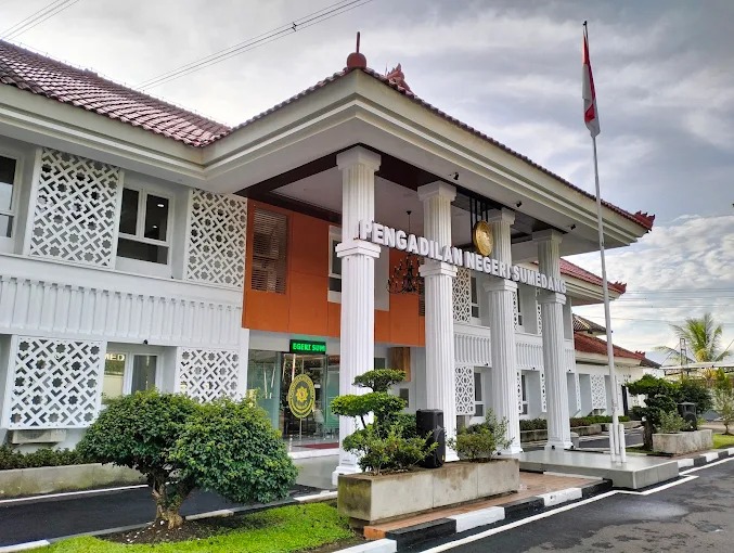 GRC Krawangan di Pengadilan Negeri Sumedang: Fasad yang Berwibawa dan Berkarakter whatsapp image 2026 06 06 at 08.55.41